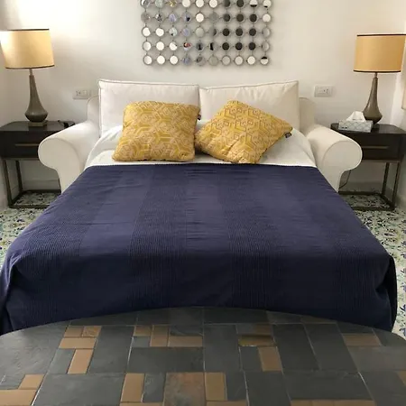 Sain Charming Pensión 3*