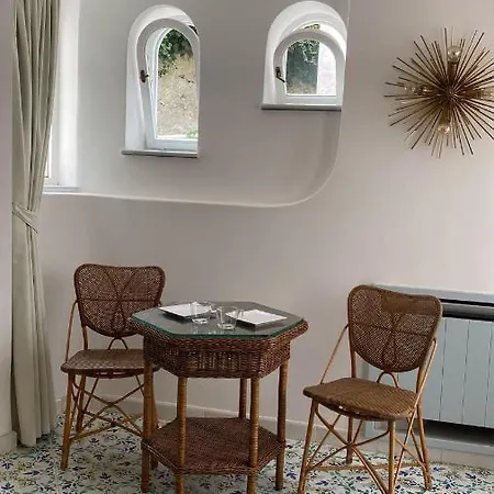 Sain Charming Guest house